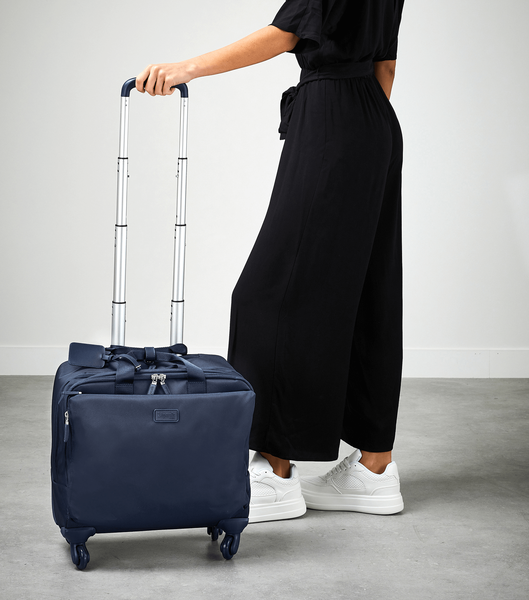 4BIZ PC-Taske med 4 hjul 15.6"