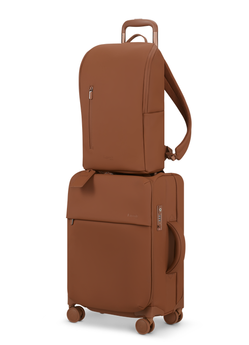 Lost In Berlin Backpack Saint-Germain 16"