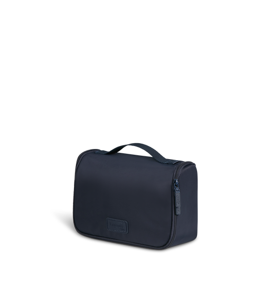 Plume Accessoires Hanging Toiletry Kit