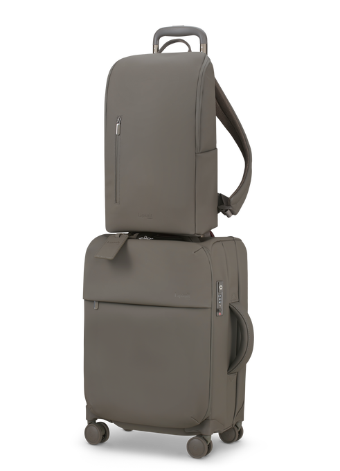 Lost In Berlin Backpack Saint-Germain 16"