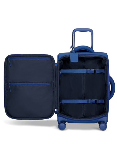 Lost In Berlin Kabinekuffert 55cm | Lipault Lost In Berlin Cabin 2.0 55cm  Blue Me Away