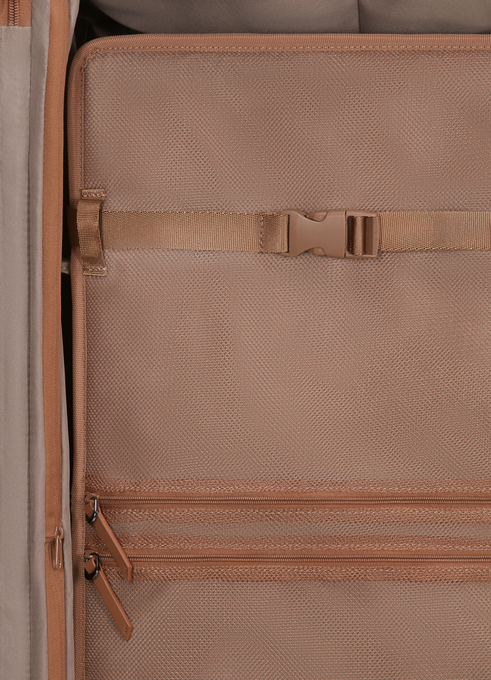 Lost In Berlin Trunk 79cm