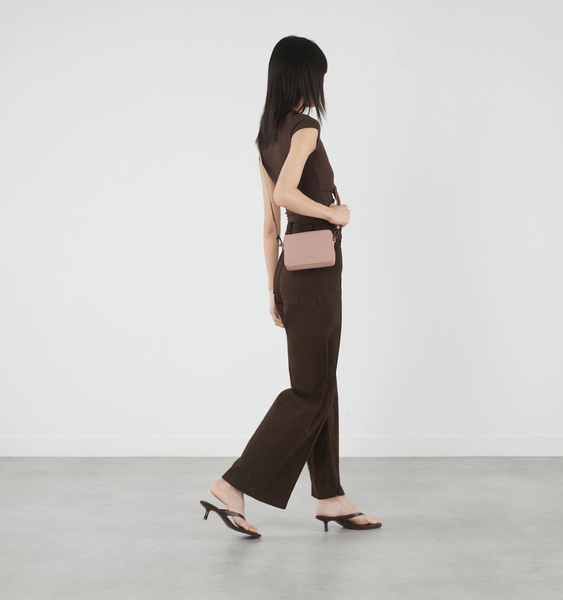 Lost In Berlin The Box - Crossbody-taske Lost In Berlin The Box - Crossbody-taske